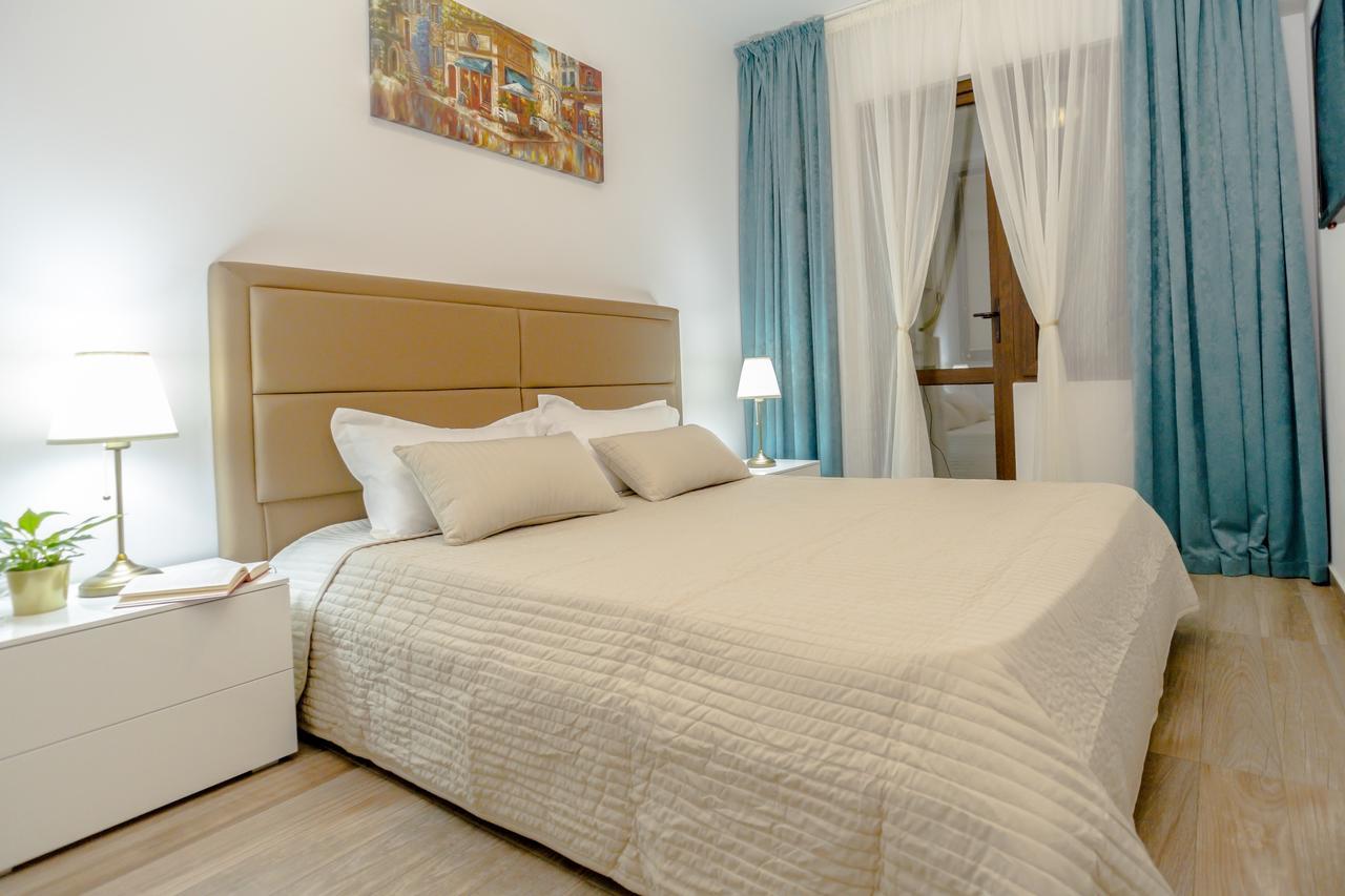 Conceptht Regim Hotelier Iasi Eksteriør billede